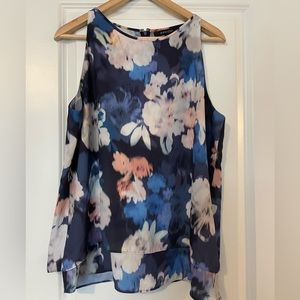 Nordstrom Darjoni swing tank